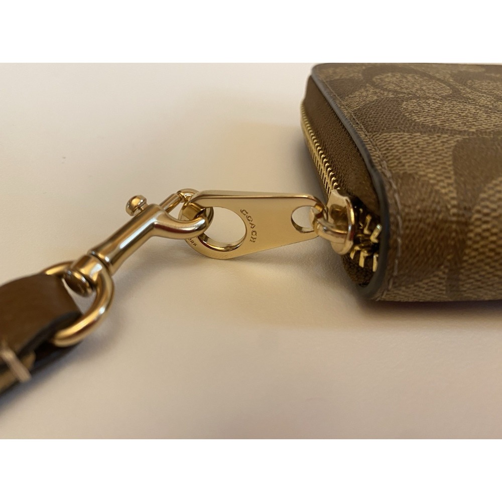 New Without Box Coach Long Zip Around Wallet In Signature Canvas Brown - Picture 4 of 8